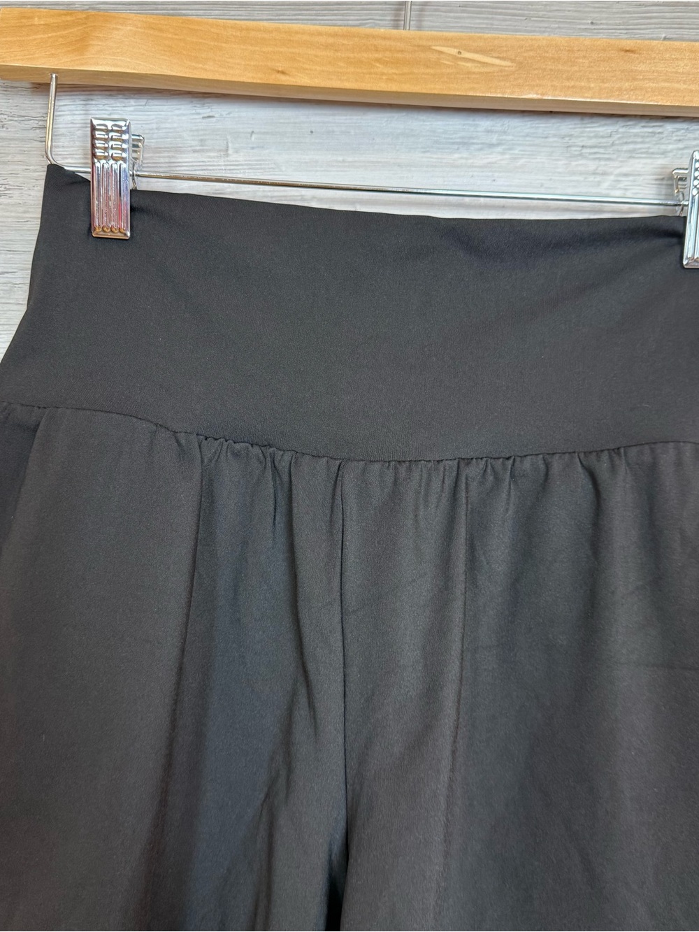 Halara High Waisted 2-in-1 Athletic Shorts Black Size Small Long Inseam Pockets - Picture 6 of 7